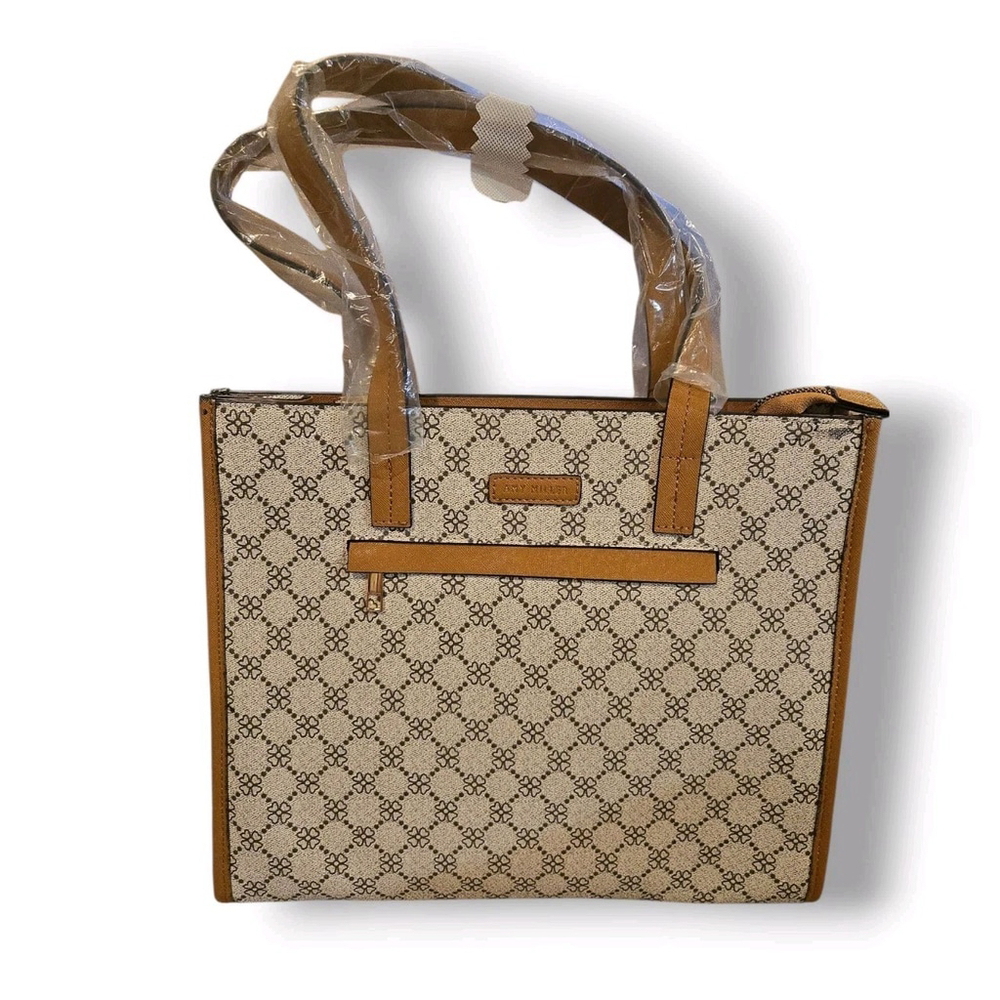 Amy Miller Signature Series Gold Tone Purse Tote NWT (225)